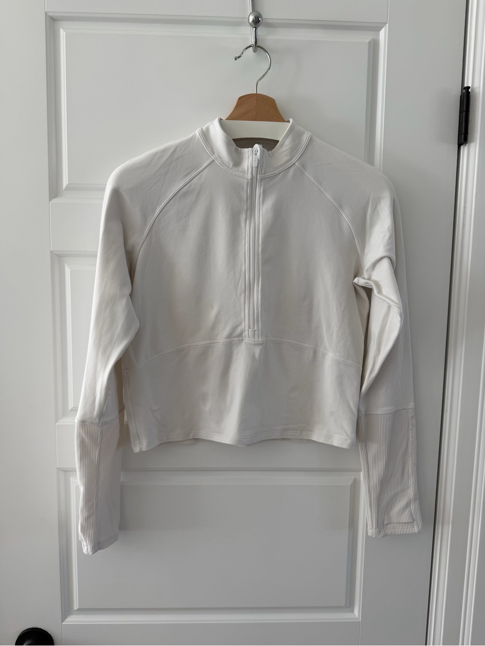Women’s lululemon White Half-Zip Long Sleeve Top